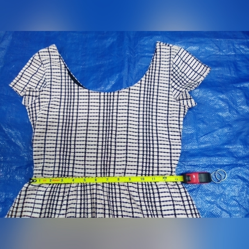 Love Reign dress - Picture 5 of 5